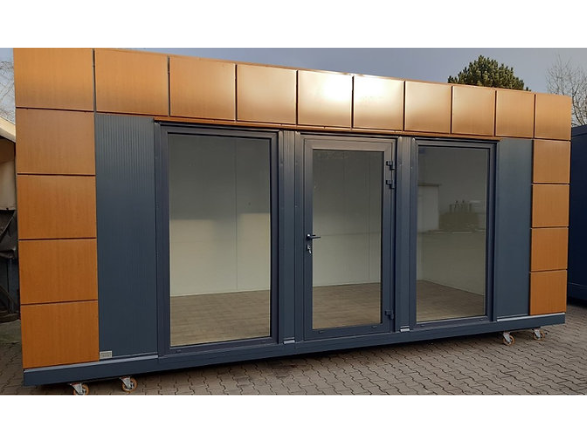 Design-sans-titre-2024-09-11T062202.226.png Container Bureau aménagé de 18 m2 avec Toilettes – Image 1